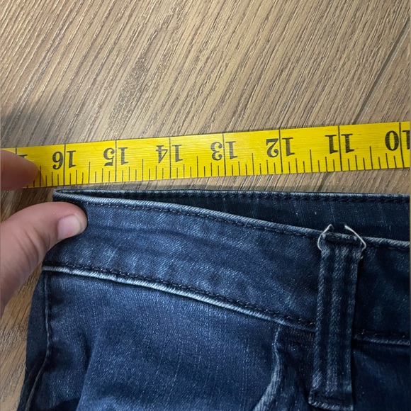 Wrangler Boot Cut Denim Jeans Medium Wash Women’s 32” Waist (Hem Altered) - Picture 4 of 7